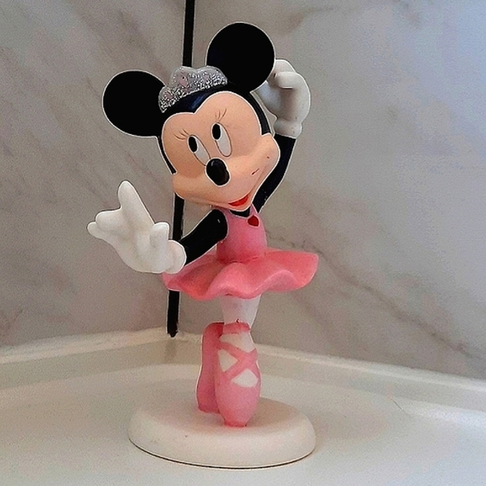Precious Moments The Magic of Disney "Beautiful Dreamer" Collectible Figurine